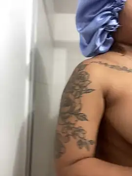 Snapshot of riri_brunnete chatting on 01-30-25, 12:37 riri brunnete online show from 01-30-25, 12:37