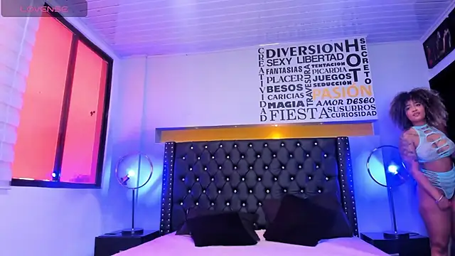 Snapshot of riri_brunnete chatting on 02-07-25, 02:04 riri brunnete online show from 02-07-25, 02:04