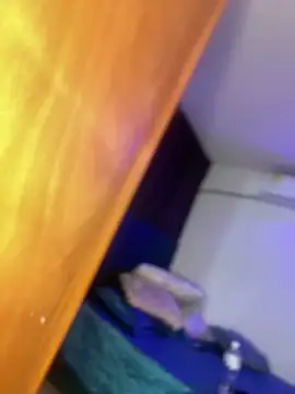 Snapshot of riri_brunnete chatting on 10-07-25, 04:53 riri brunnete online show from 10-07-25, 04:53