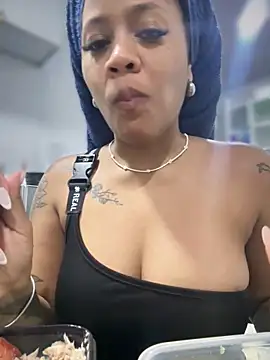 riri brunnete online show from 04-17-26, 04:48