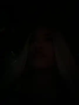 Snapshot of riri_brunnete chatting on 05-31-26, 04:31 riri brunnete online show from 05-31-26, 04:31