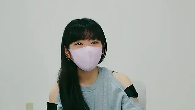 Snapshot of kokochan1 chatting on 08-04-26, 05:21 kokochan1 online show from 08-04-26, 05:21