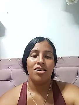 Snapshot of Hurtad_12 chatting on 07-31-26, 01:05 Hurtad 12 online show from 07-31-26, 01:05