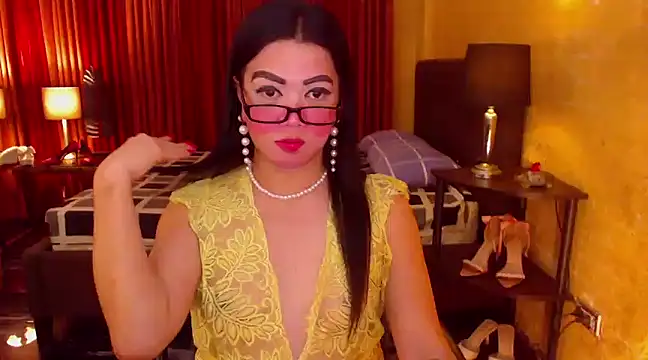 Snapshot of BigCockJewel chatting on 01-14-25, 01:06 BigCockJewel online show from 01-14-25, 01:06