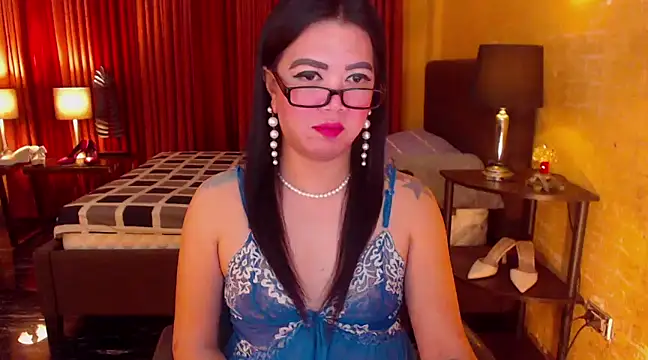 Snapshot of BigCockJewel chatting on 01-16-25, 02:51 BigCockJewel online show from 01-16-25, 02:51