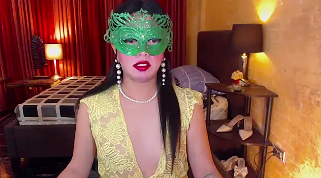 Snapshot of BigCockJewel chatting on 02-06-25, 12:16 BigCockJewel online show from 02-06-25, 12:16