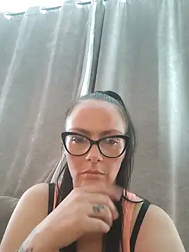 Snapshot of katpussy4 chatting on 07-24-26, 10:02 katpussy4 online show from 07-24-26, 10:02