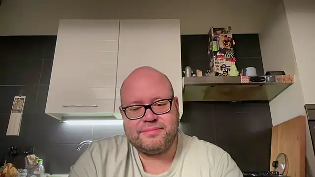 theitalianbear online show from 12-02-24, 02:20