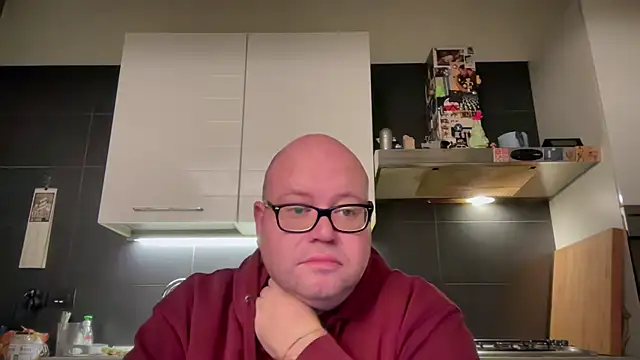 theitalianbear online show from 12-20-24, 06:56