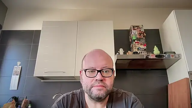 theitalianbear online show from 10-07-25, 09:39