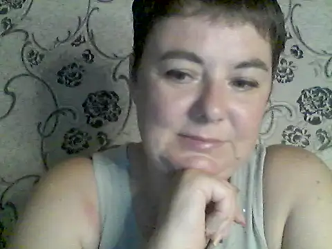 CherryLove7777 online show from 07-27-26, 06:15