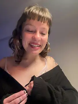 its miel online show from 07-27-26, 03:13