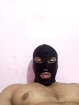 Snapshot of mrbull007 chatting on 08-02-26, 07:45 mrbull007 online show from 08-02-26, 07:45