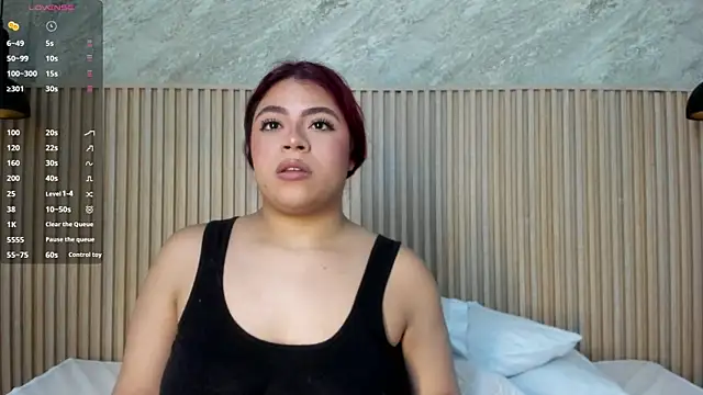 Snapshot of Brit-Cherry chatting on 07-31-26, 04:23 Brit-Cherry online show from 07-31-26, 04:23