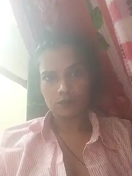 Kira105xxx online show from 08-01-26, 11:58