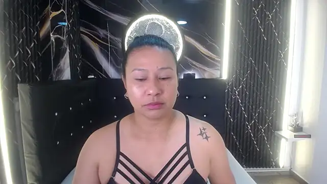   Serena online show from 08-05-26, 01:03
