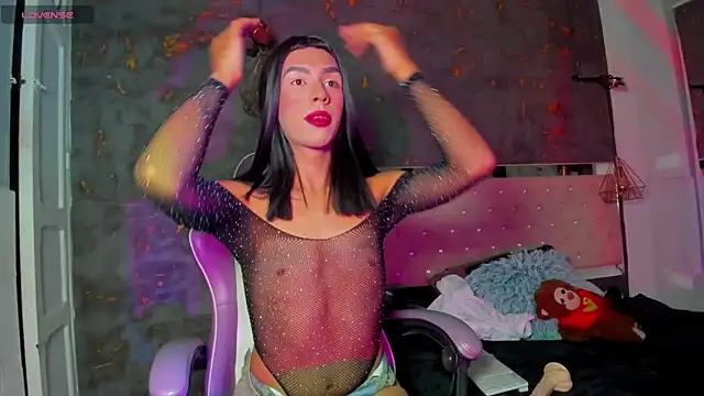 Mila Catelli online show from 08-07-26, 01:24