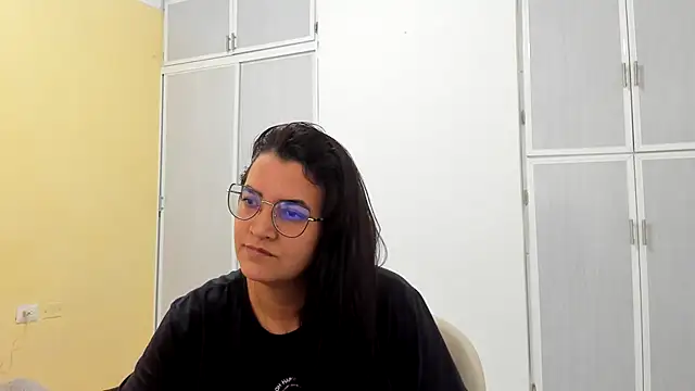 MARILYN GARCIA online show from 03-13-25, 04:45