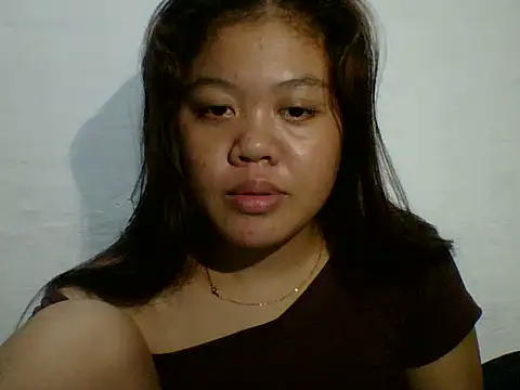 Snapshot of z0elyn chatting on 08-05-26, 03:04 z0elyn online show from 08-05-26, 03:04