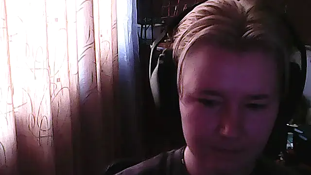 MadisonReedd online show from 08-07-26, 12:18