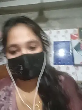 Snapshot of Ruhi-27 chatting on 08-06-26, 04:09 Ruhi-27 online show from 08-06-26, 04:09