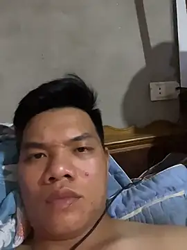 Snapshot of yangloc chatting on 08-07-26, 01:24 yangloc online show from 08-07-26, 01:24