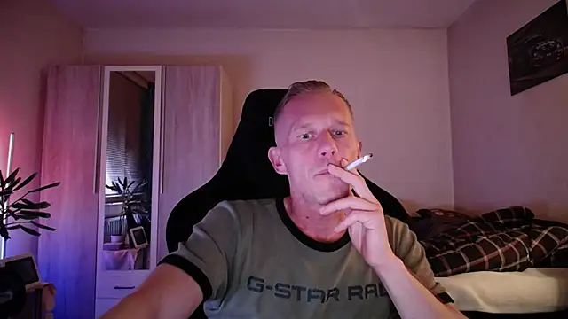 slaveboy2016xh online show from 09-10-25, 06:30