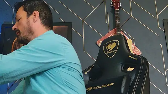 ChrisKox online show from 10-03-25, 08:22