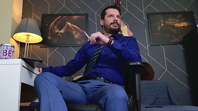 ChrisKox online show from 11-12-25, 07:42