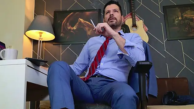 ChrisKox online show from 12-22-25, 07:44