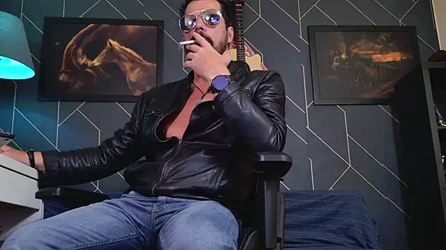 ChrisKox online show from 03-05-26, 05:58