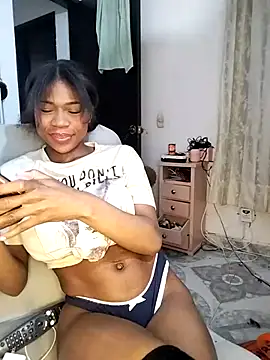 Snapshot of angel_allis chatting on 11-13-25, 05:28 angel allis online show from 11-13-25, 05:28