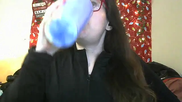 JessaBella online show from 12-20-24, 04:25