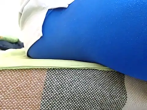 Snapshot of kurtbigcock chatting on 03-06-25, 05:33 kurtbigcock online show from 03-06-25, 05:33