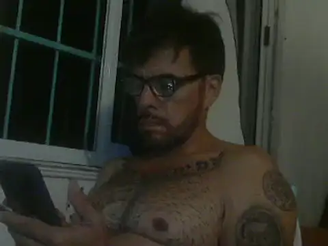 Snapshot of el_principe_hot chatting on 01-08-25, 05:05 el principe hot online show from 01-08-25, 05:05