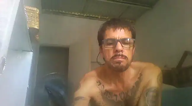 Snapshot of el_principe_hot chatting on 02-23-25, 06:56 el principe hot online show from 02-23-25, 06:56