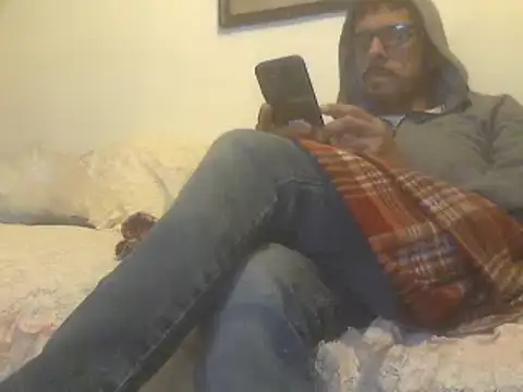 Snapshot of el_principe_hot chatting on 03-14-25, 06:10 el principe hot online show from 03-14-25, 06:10