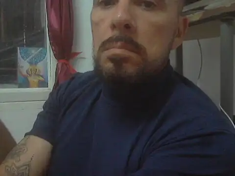 Snapshot of el_principe_hot chatting on 10-18-25, 02:25 el principe hot online show from 10-18-25, 02:25