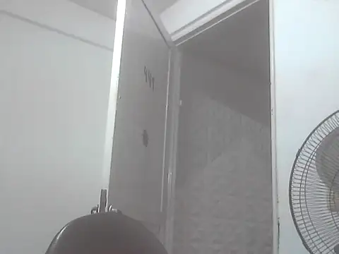 Snapshot of el_principe_hot chatting on 11-10-25, 05:06 el principe hot online show from 11-10-25, 05:06