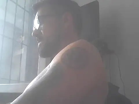 Snapshot of el_principe_hot chatting on 11-10-25, 06:51 el principe hot online show from 11-10-25, 06:51