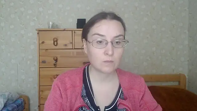 Snapshot of Smart_Rose chatting on 02-07-25, 01:01 Smart Rose online show from 02-07-25, 01:01