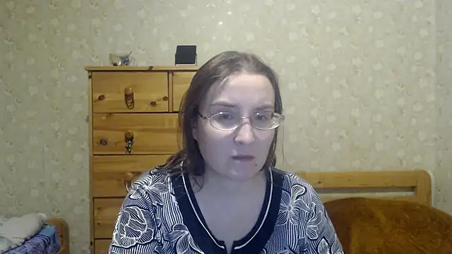 Snapshot of Smart_Rose chatting on 02-12-25, 11:41 Smart Rose online show from 02-12-25, 11:41