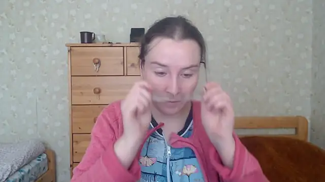 Snapshot of Smart_Rose chatting on 03-14-25, 10:39 Smart Rose online show from 03-14-25, 10:39