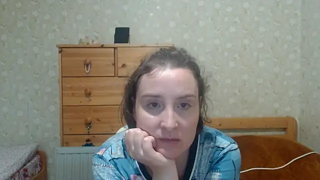 Snapshot of Smart_Rose chatting on 09-24-25, 02:31 Smart Rose online show from 09-24-25, 02:31