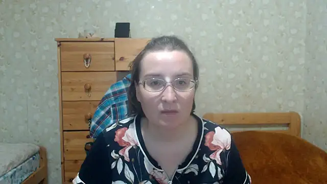 Snapshot of Smart_Rose chatting on 09-30-25, 02:33 Smart Rose online show from 09-30-25, 02:33