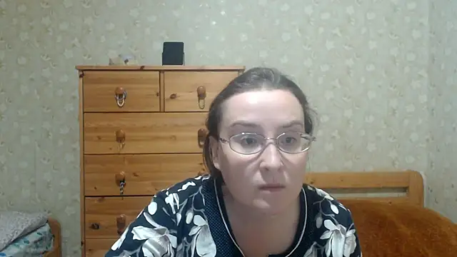 Snapshot of Smart_Rose chatting on 11-11-25, 03:56 Smart Rose online show from 11-11-25, 03:56