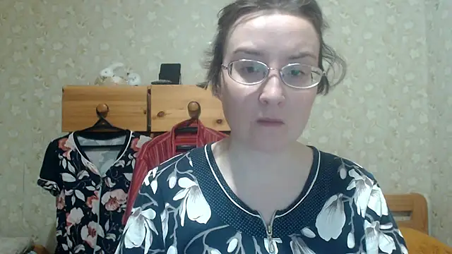 Smart Rose online show from 04-13-26, 07:30