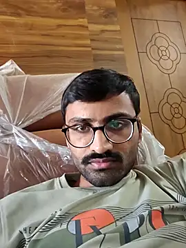 krishna8035 online show from 01-16-25, 09:37