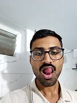 krishna8035 online show from 09-16-25, 02:40