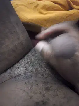 Snapshot of brian08497 chatting on 09-11-25, 03:39 brian08497 online show from 09-11-25, 03:39